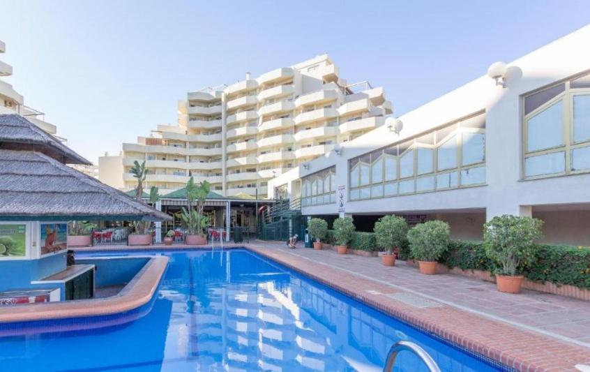 Estreno Benalbeach Vistas Al Mar Estudio Deluxe 贝纳尔马德纳 外观 照片