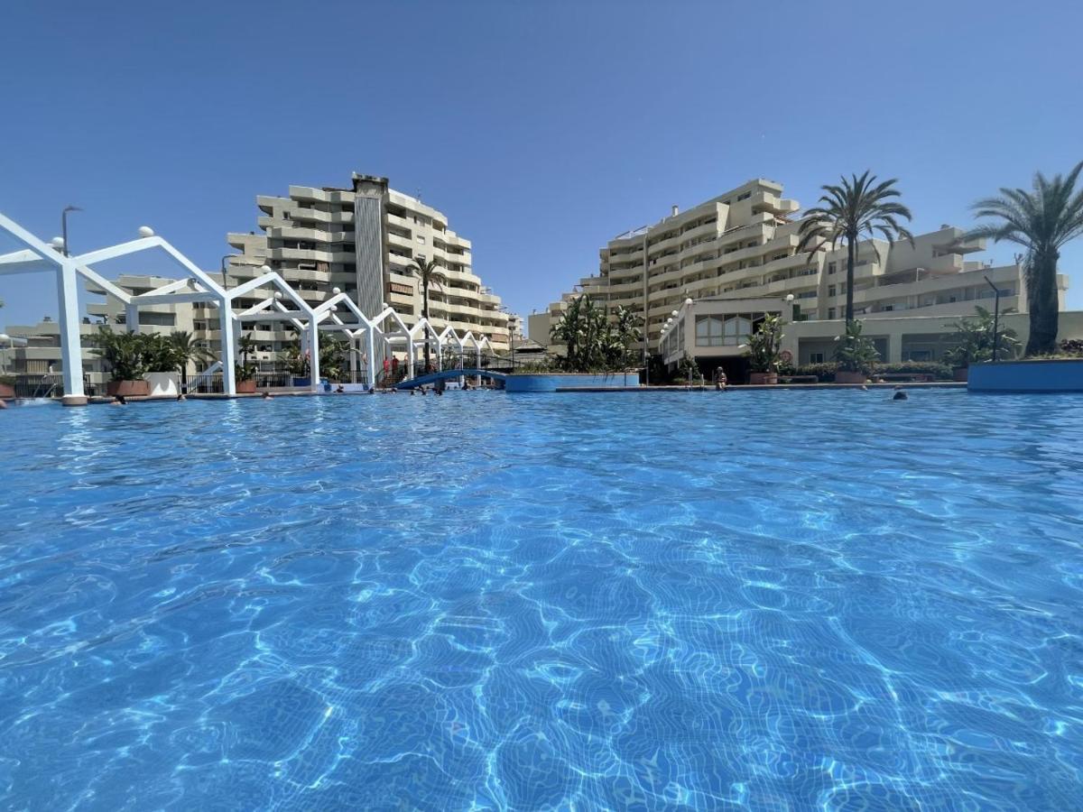 Estreno Benalbeach Vistas Al Mar Estudio Deluxe 贝纳尔马德纳 外观 照片