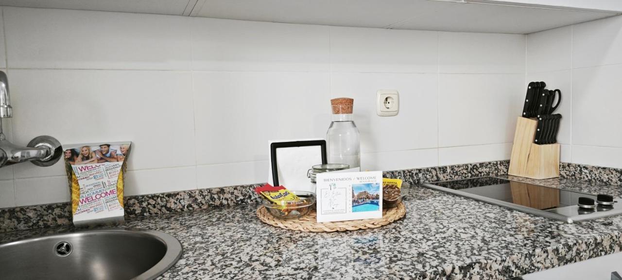 Estreno Benalbeach Vistas Al Mar Estudio Deluxe 贝纳尔马德纳 外观 照片